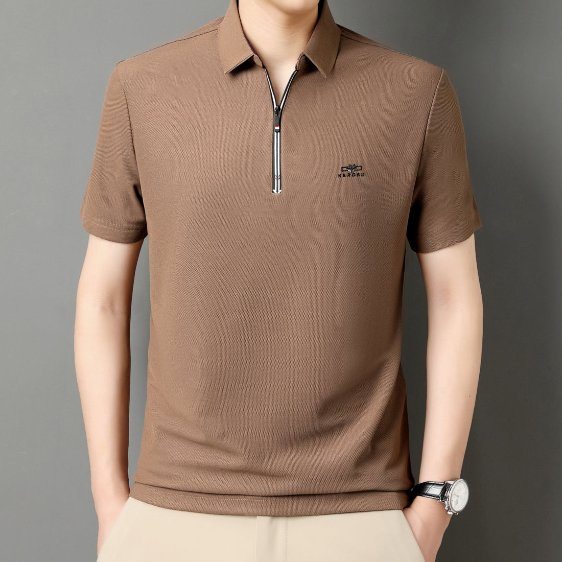 Men’s Solid Color Zipper Polo Shirt with Stand Collar and Short Sleeves